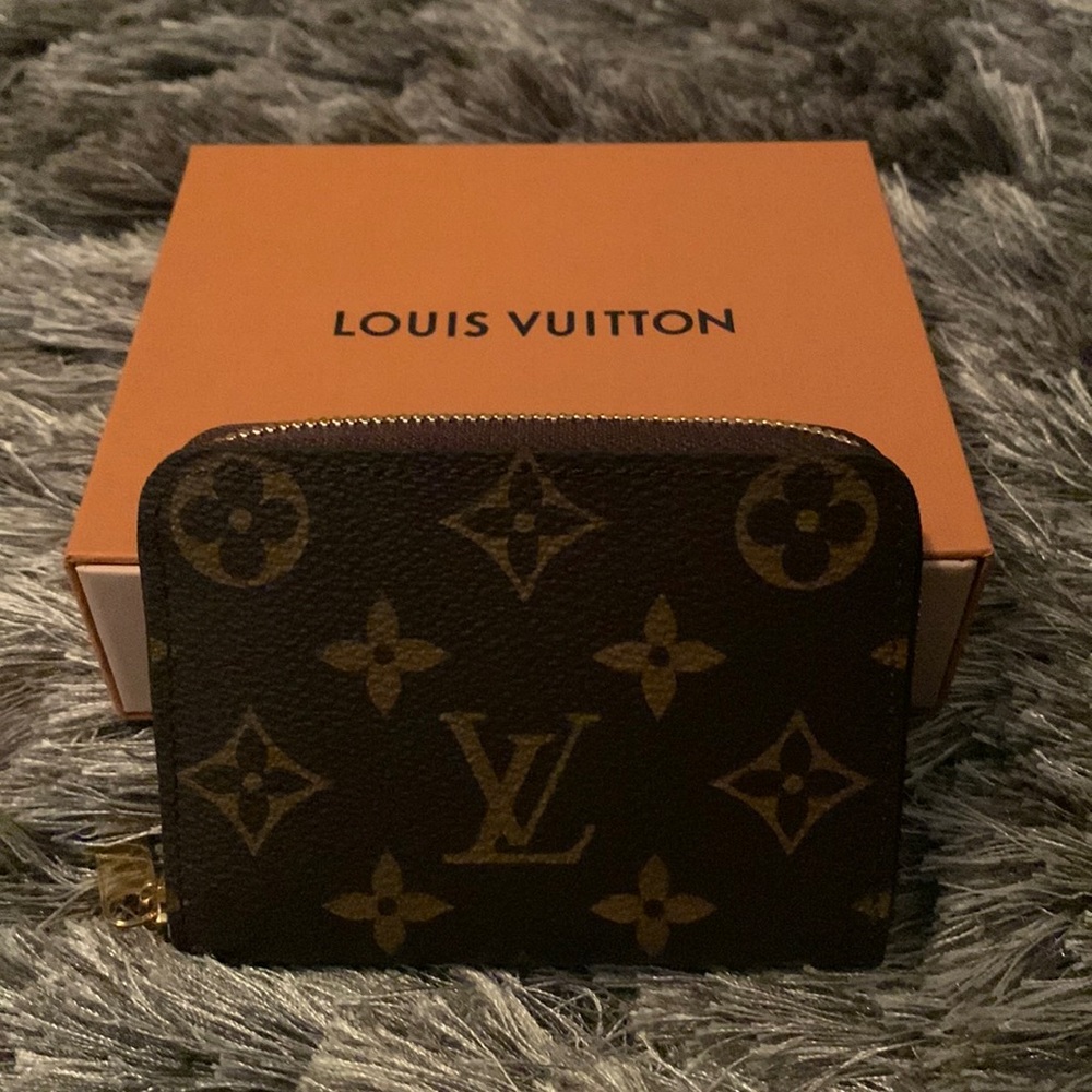 Louis Vuitton Zippy Coin Compact Wallet NWT